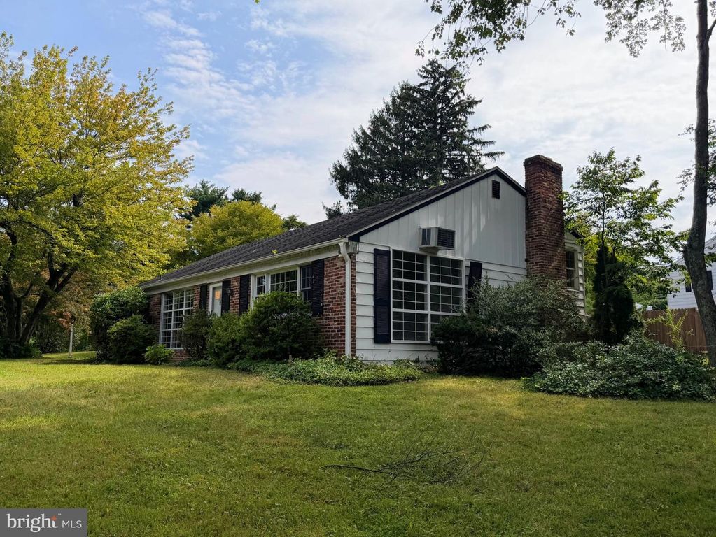 2 HARVARD DR, MEDIA, PA 19063 — photo 2