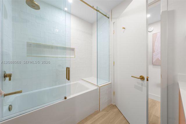 90 NE 32nd St 501, Miami, FL 33137