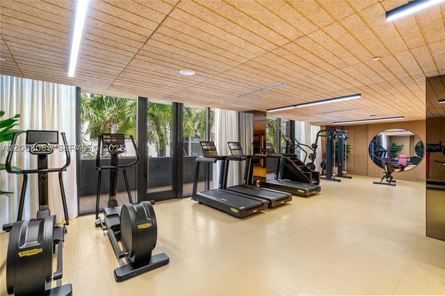 90 NE 32nd St 501, Miami, FL 33137