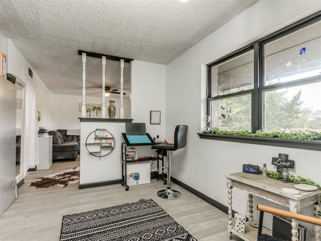 225 S Dixon Avenue, Shawnee, OK 74801