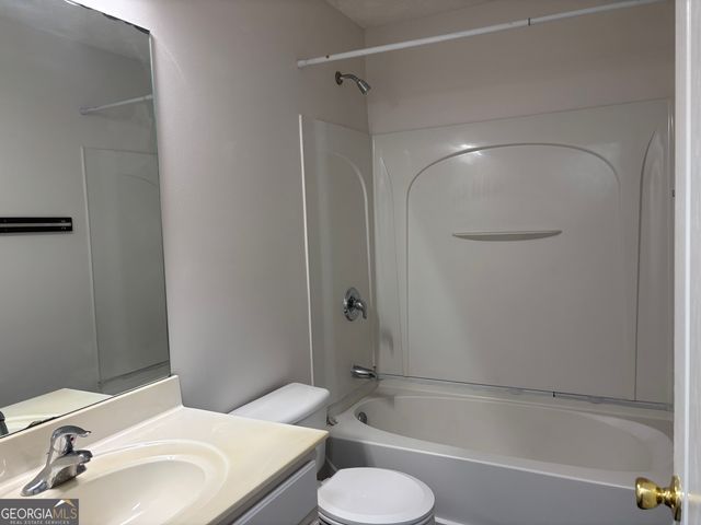 6367 Ellenwood Drive, Rex, GA 30273