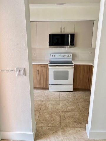 2355 SW 15th Street 73, Deerfield Beach, FL 33442
