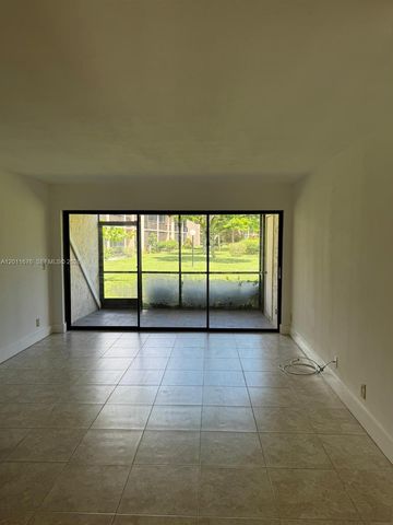 2355 SW 15th Street 73, Deerfield Beach, FL 33442