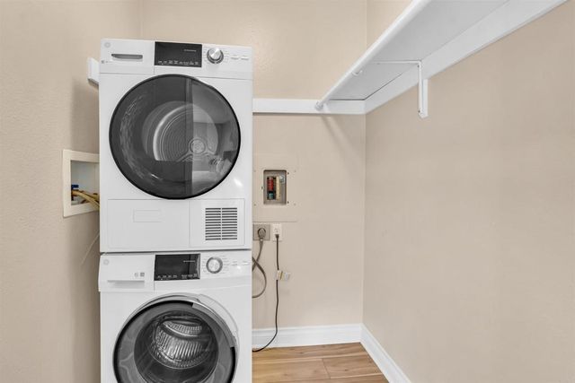 2382 Hosp Way 143, Carlsbad, CA 92008