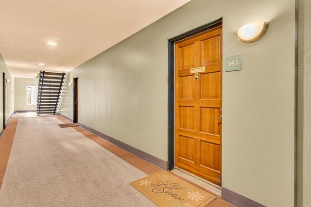 2382 Hosp Way 143, Carlsbad, CA 92008