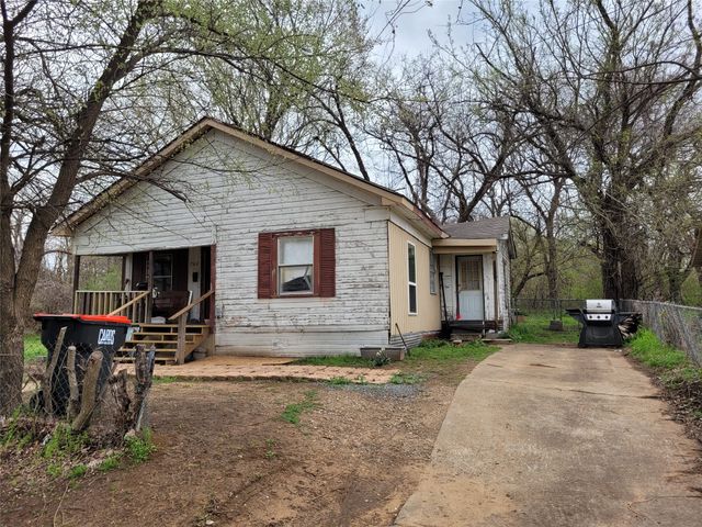 762 NE 6th, Paris, TX 75460