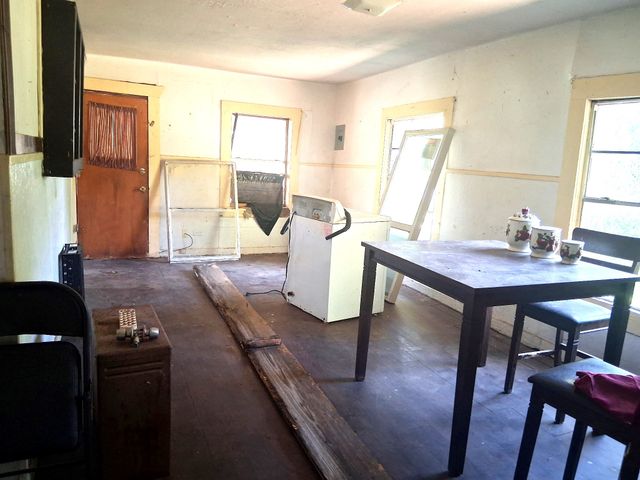 762 NE 6th, Paris, TX 75460