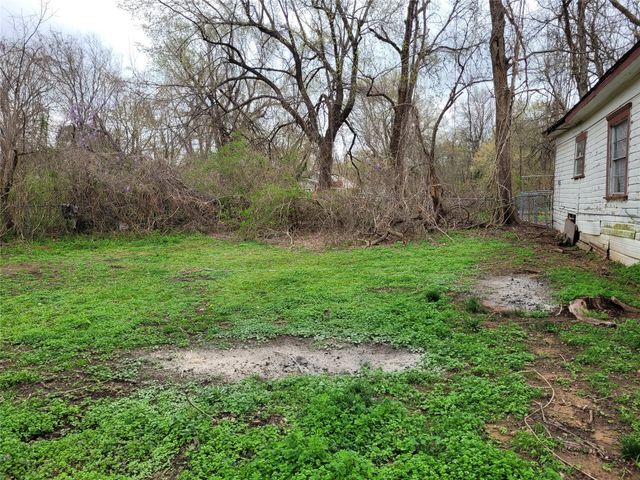 762 NE 6th, Paris, TX 75460