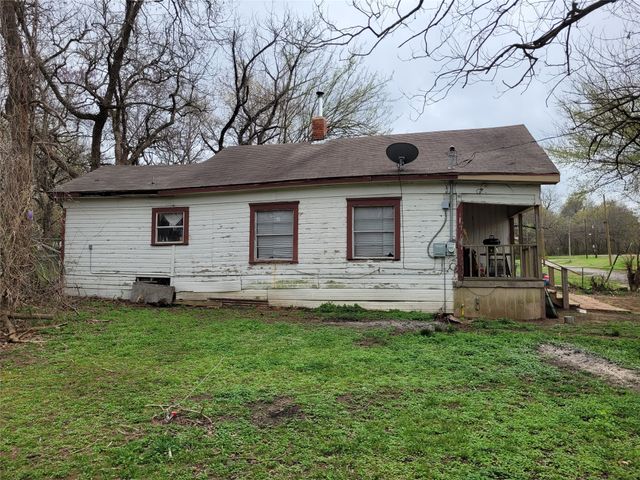 762 NE 6th, Paris, TX 75460