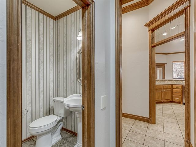 490 Daniel Lee Drive, Choctaw, OK 73020