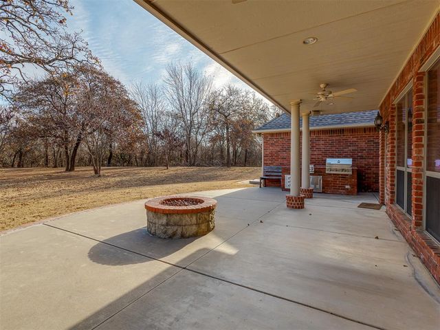 490 Daniel Lee Drive, Choctaw, OK 73020