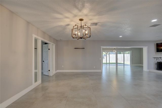 912 S HIGHLAND AVENUE, Clearwater, FL 33756