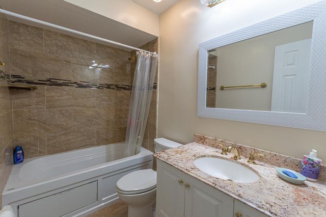 1045 Cameo Circle, West Palm Beach, FL 33417