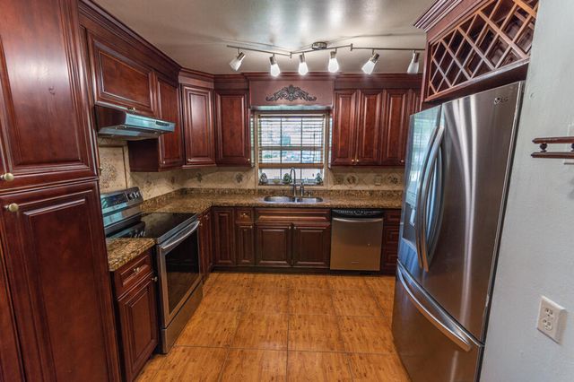 1045 Cameo Circle, West Palm Beach, FL 33417