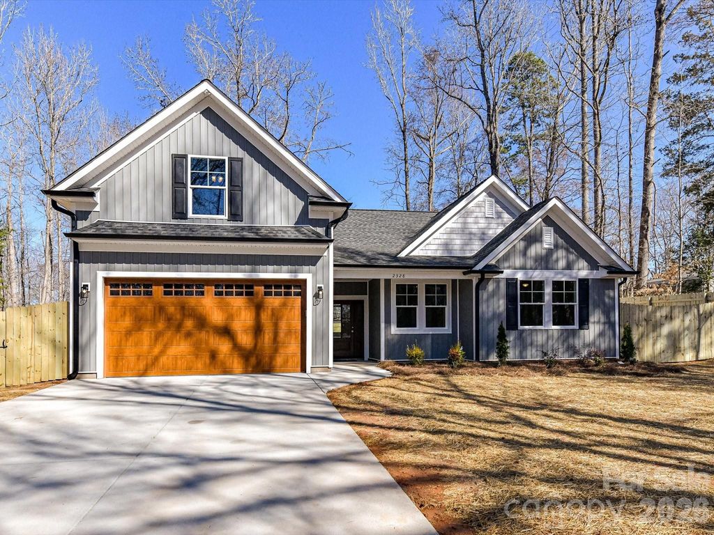 185 Flat Stone Drive, Clover, SC 29710