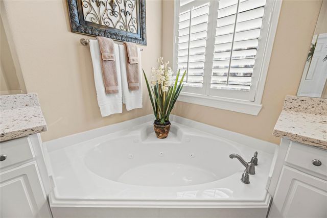 16707 Shimmering Lake Drive, Cypress, TX 77433