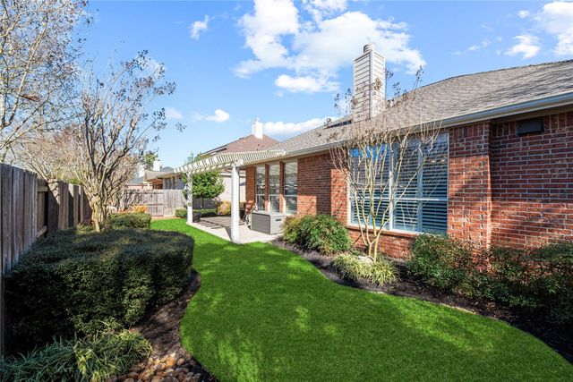 16707 Shimmering Lake Drive, Cypress, TX 77433