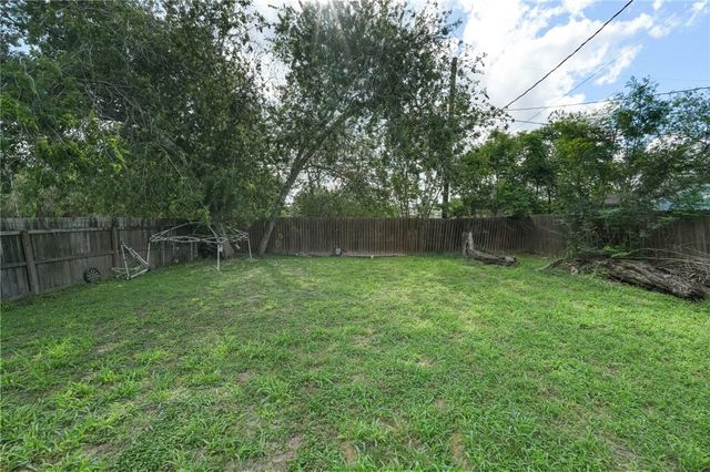 934 Dorthy Dr, Corpus Christi, TX 78412