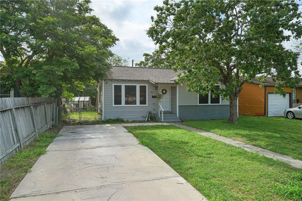 934 Dorthy Dr, Corpus Christi, TX 78412