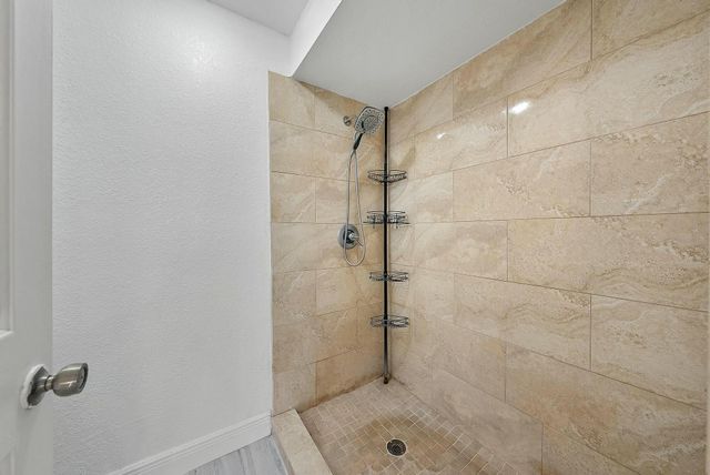 13 Via De Casas Sur 202, Boynton Beach, FL 33426
