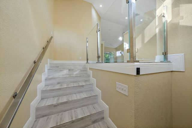 13 Via De Casas Sur 202, Boynton Beach, FL 33426