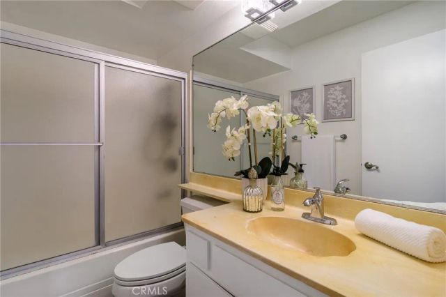 8379 Leeward, Huntington Beach, CA 92646