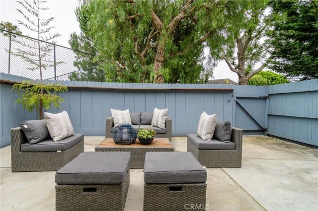8379 Leeward, Huntington Beach, CA 92646