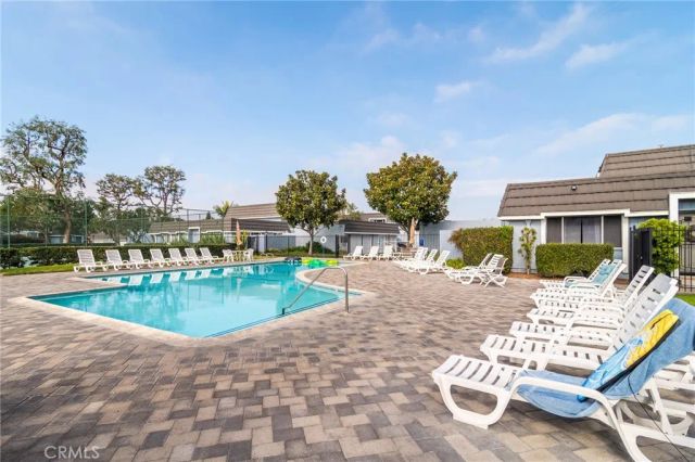 8379 Leeward, Huntington Beach, CA 92646