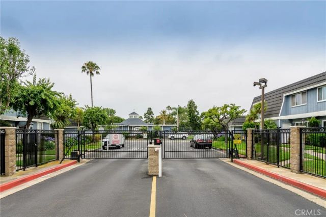 8379 Leeward, Huntington Beach, CA 92646