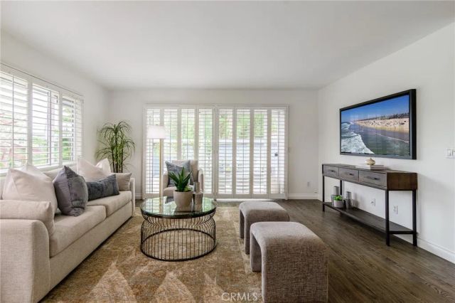 8379 Leeward, Huntington Beach, CA 92646