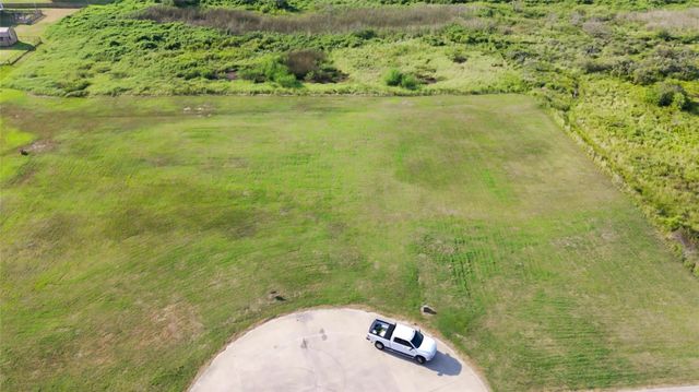 1217 Crystal Dunes Way, Crystal Beach, TX 77650