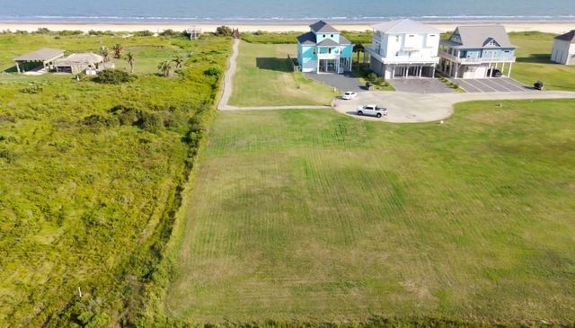 1217 Crystal Dunes Way, Crystal Beach, TX 77650