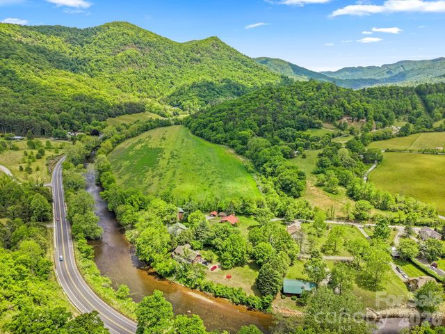300 Bugle Boy Drive, Cullowhee, NC 28723