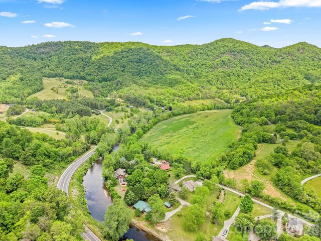300 Bugle Boy Drive, Cullowhee, NC 28723