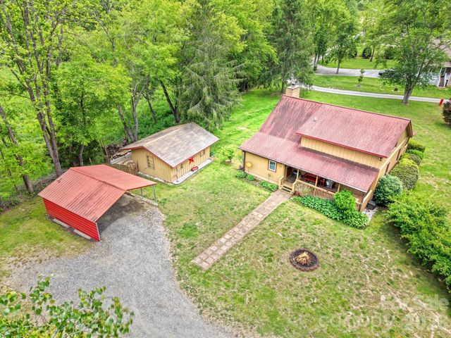 300 Bugle Boy Drive, Cullowhee, NC 28723