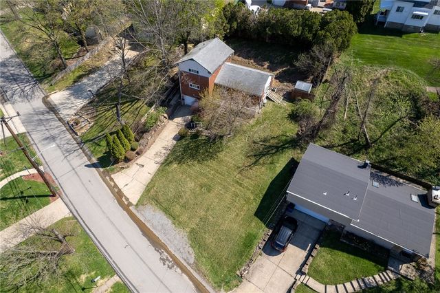 6510 Woodlawn Ave, Penn Hills, PA 15147