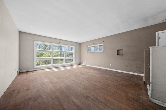 6510 Woodlawn Ave, Penn Hills, PA 15147