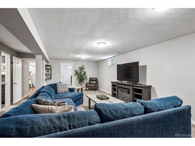 7124 S Grant St, Centennial, CO 80122