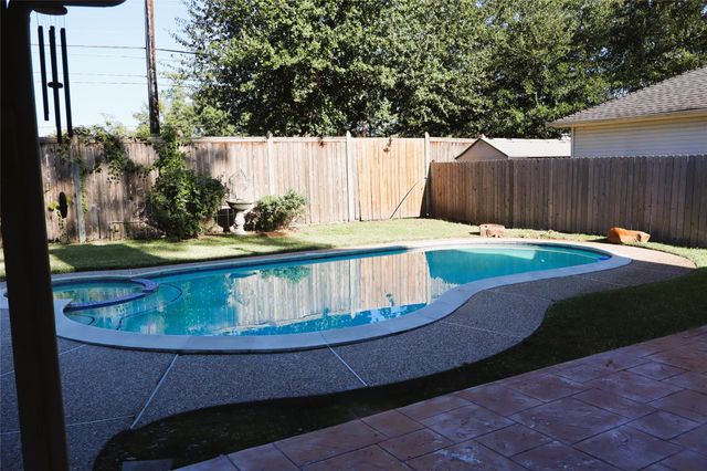 13302 Autumn Valley Drive, Cypress, TX 77429