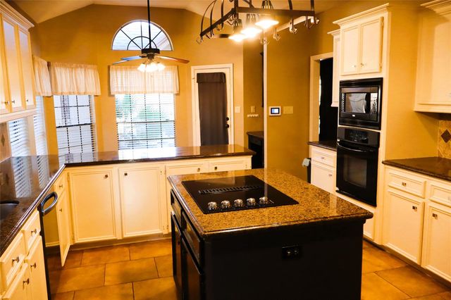 13302 Autumn Valley Drive, Cypress, TX 77429