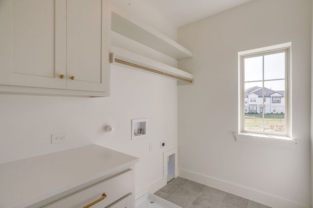 13841 Carnegie Drive, Fort Worth, TX 76008