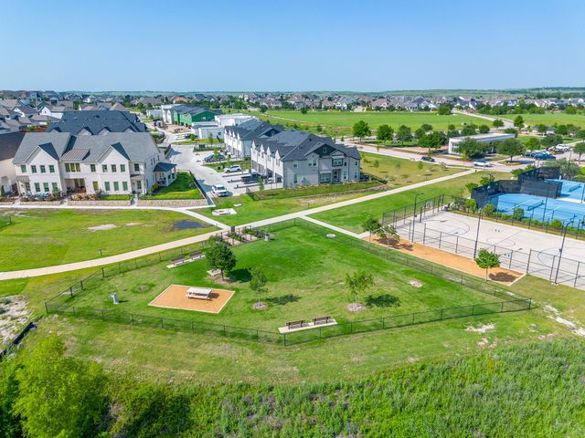 13841 Carnegie Drive, Fort Worth, TX 76008