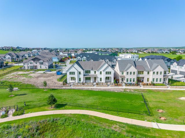 13841 Carnegie Drive, Fort Worth, TX 76008