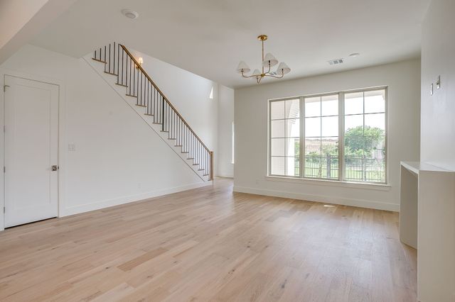 13841 Carnegie Drive, Fort Worth, TX 76008