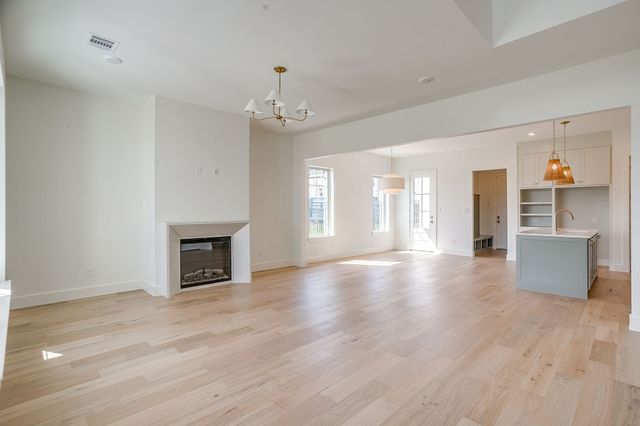 13841 Carnegie Drive, Fort Worth, TX 76008