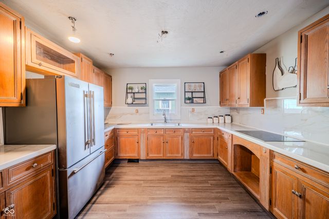 807 E 21st Street, Anderson, IN 46016