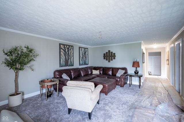 807 E 21st Street, Anderson, IN 46016