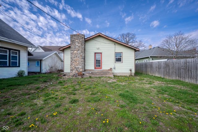 807 E 21st Street, Anderson, IN 46016