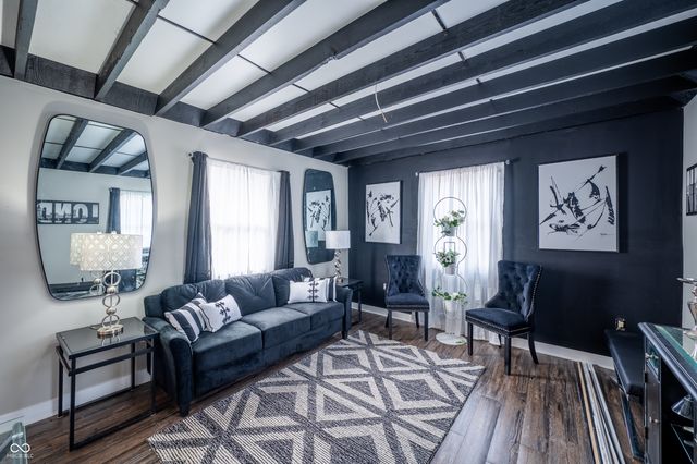 807 E 21st Street, Anderson, IN 46016