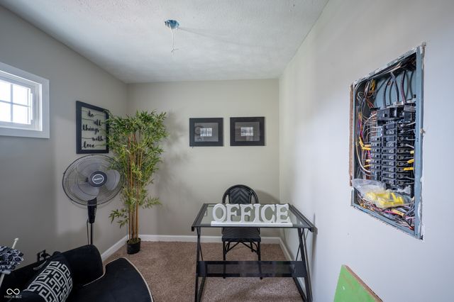 807 E 21st Street, Anderson, IN 46016